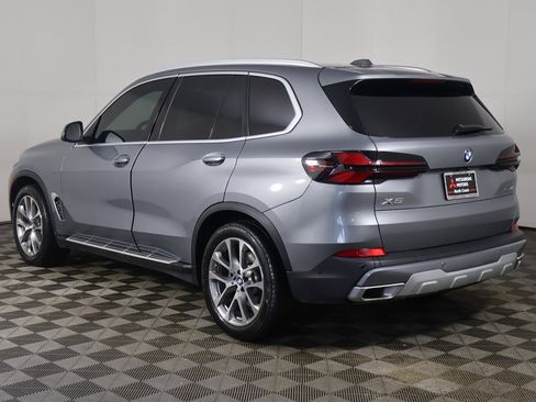 Used 2024 BMW X5 xDrive40i w/ Premium Package image 13