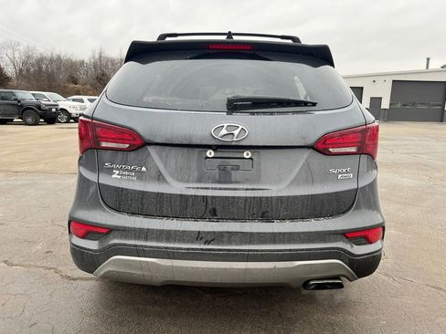 Used 2018 Hyundai Santa Fe Sport image 37