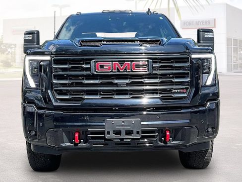 Used 2025 GMC Sierra 2500 AT4 w/ AT4 Premium Plus Package AWD/4WD image 24