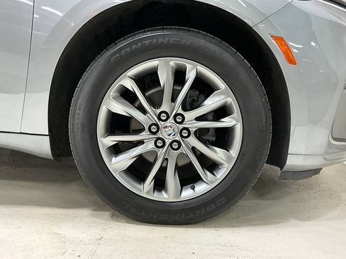 Used 2024 Buick Enclave Avenir w/ Avenir Technology Package AWD/4WD image 12