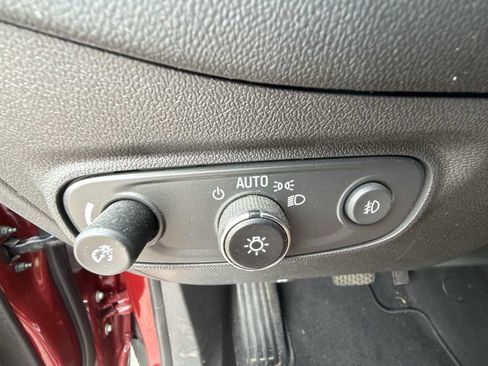 Certified 2020 Chevrolet Equinox Premier AWD/4WD image 17