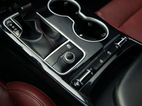 Used 2020 Kia Stinger GT-Line w/ Sun & Sound Package AWD/4WD image 33
