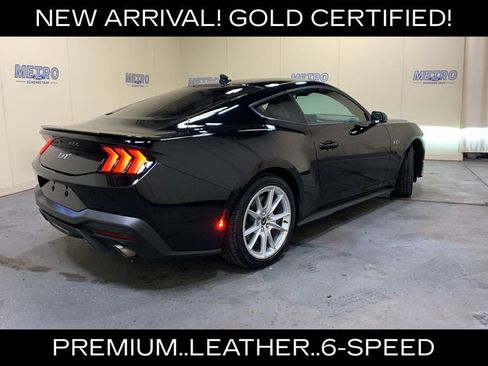 Used 2024 Ford Mustang GT Premium RWD image 3