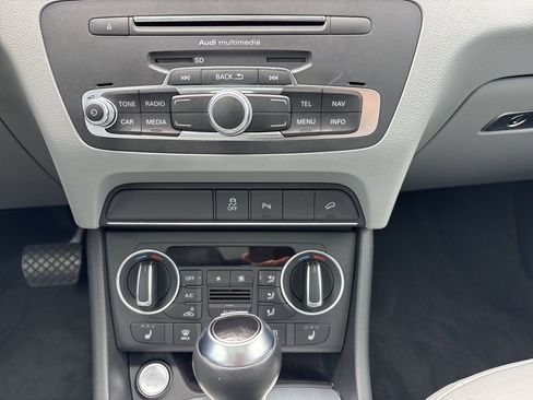 Used 2018 Audi Q3 2.0T Premium image 26