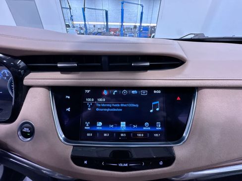 Used 2017 Cadillac XT5 Platinum w/ Driver Assist Package AWD/4WD image 26