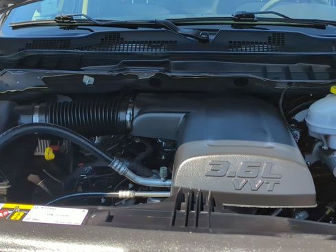 Used 2024 RAM 1500 Classic SLT AWD/4WD image 8