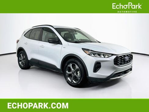 Used 2025 Ford Escape ST-Line FWD image 1