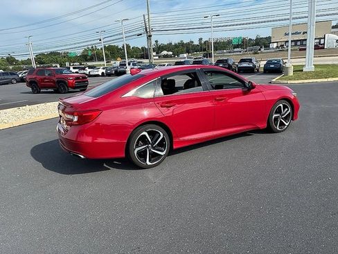 Used 2018 Honda Accord Sport image 8