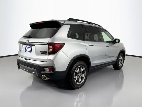 Certified 2023 Honda Passport TrailSport image 5