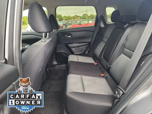 Used 2024 Nissan Rogue SV image 33