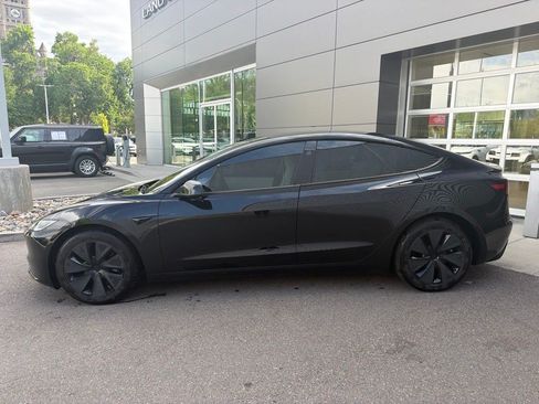 Used 2025 Tesla Model 3 Long Range AWD/4WD image 9