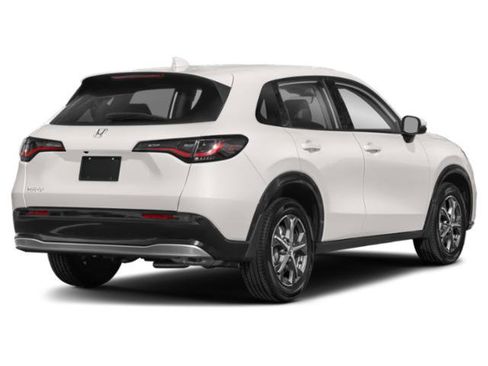 Used 2024 Honda HR-V EX-L image 2