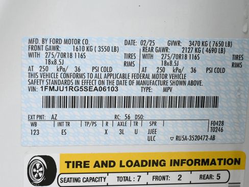 Used 2025 Ford Expedition Tremor AWD/4WD image 30