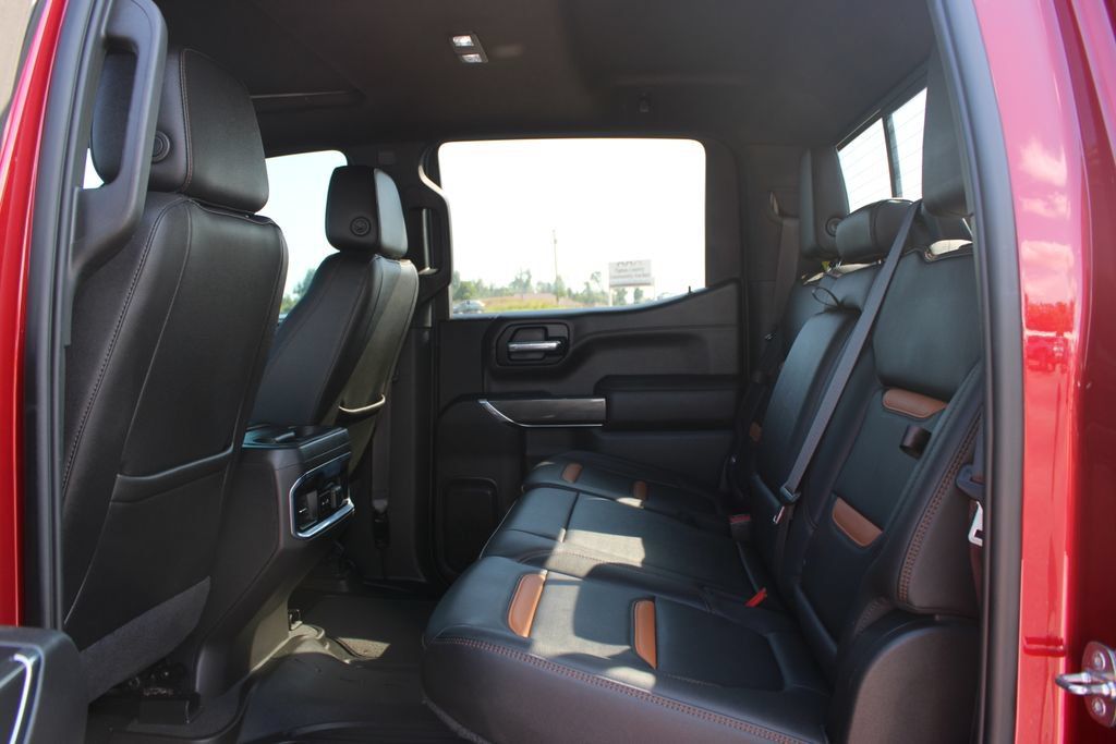 Used 2022 GMC Sierra 1500 AT4 w/ AT4 Preferred Package AWD/4WD image 19
