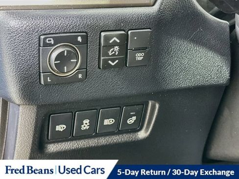 Used 2021 Lexus GX 460 Premium w/ Premium Plus Package AWD/4WD image 15