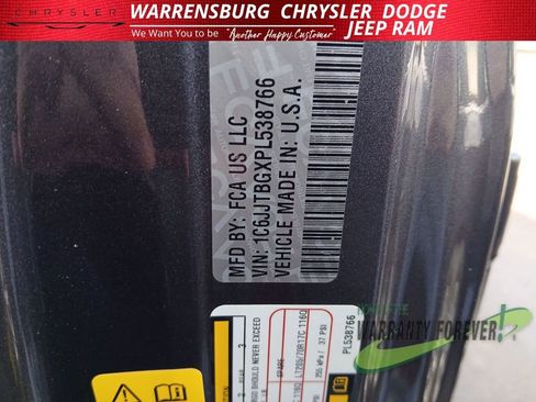 Used 2023 Jeep Gladiator Rubicon w/ LED Lighting Group image 12