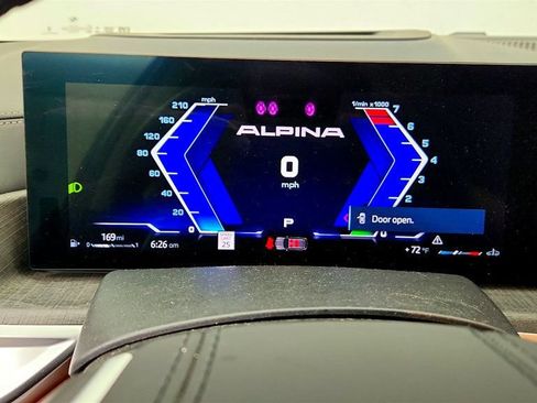 Used 2024 BMW ALPINA XB7 AWD/4WD image 16