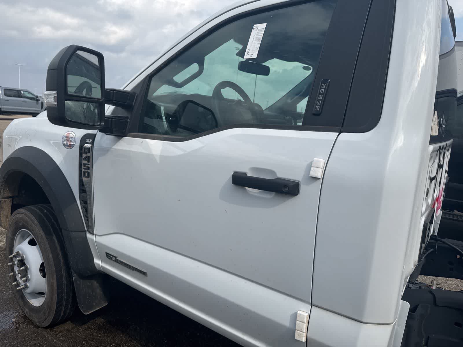 Used 2023 Ford F450 XLT w/ XLT Value Package RWD image 24
