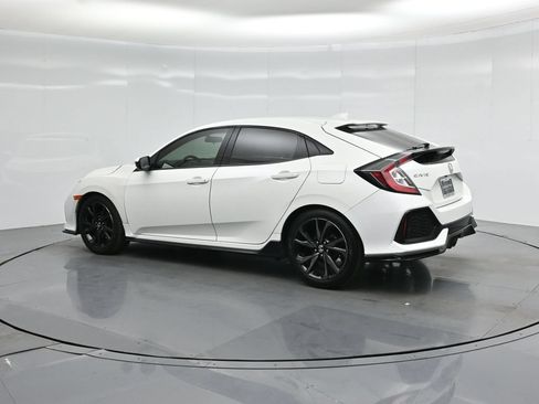 Used 2018 Honda Civic Sport image 5