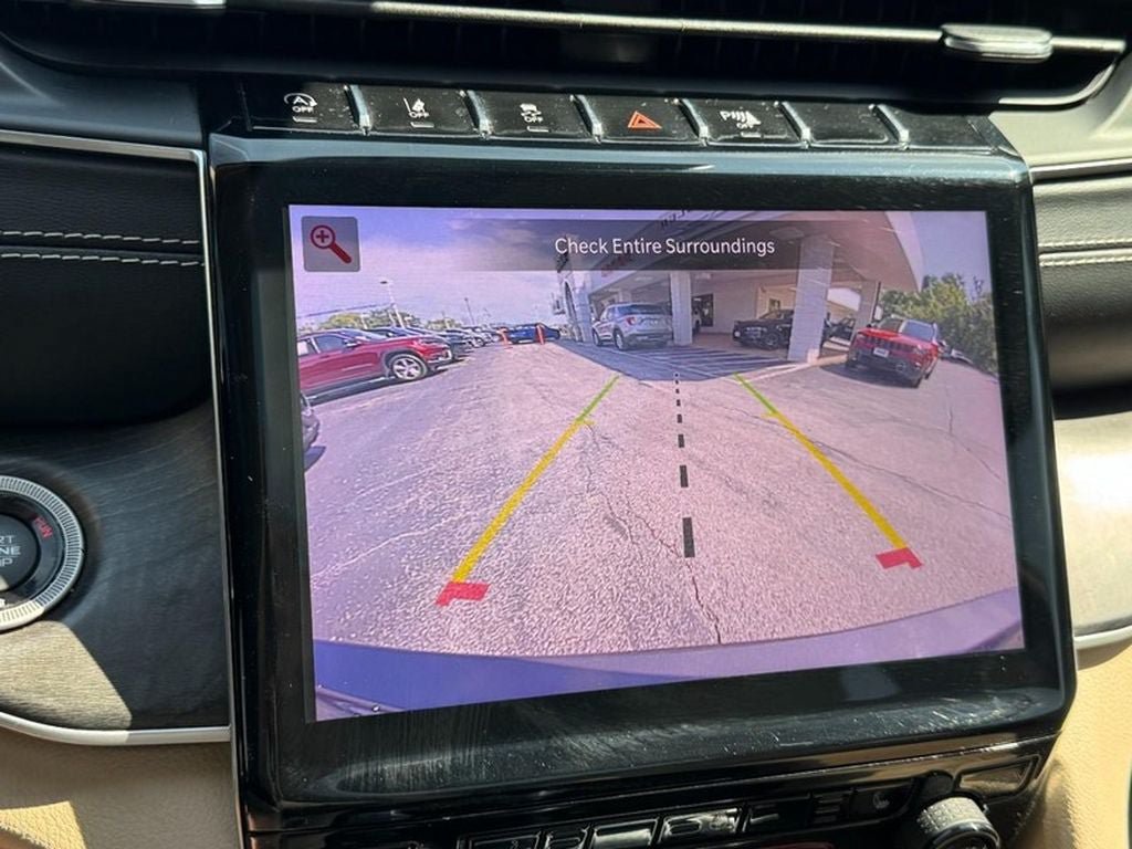 Used 2022 Jeep Grand Cherokee L Limited AWD/4WD image 28