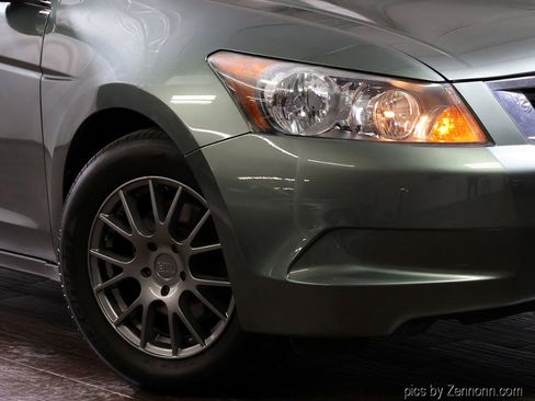 Used 2010 Honda Accord EX-L image 3