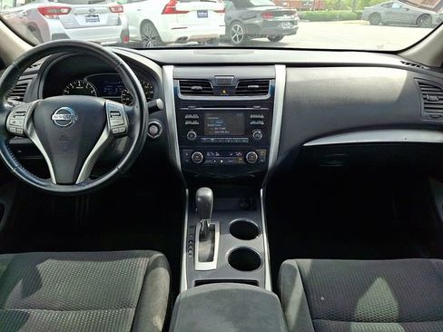 Used 2015 Nissan Altima 2.5 SV FWD image 20