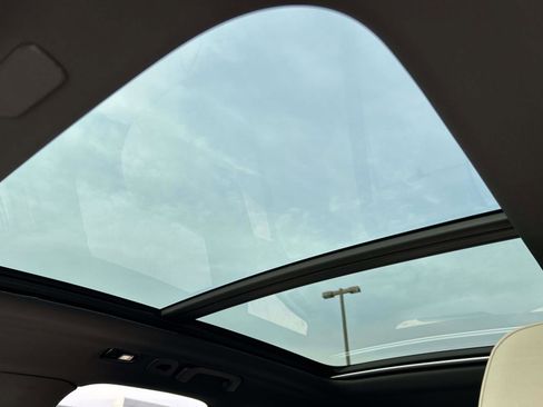 New 2026 Volvo XC60 B5 Plus w/ Protection Package Premier image 11