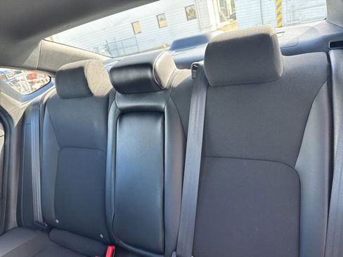 Certified 2025 Honda Civic Sport image 25