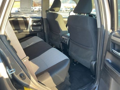 Used 2016 Toyota 4Runner SR5 image 27