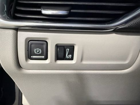 Used 2019 Cadillac XT4 Luxury image 14