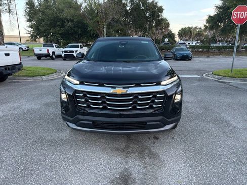 Used 2026 Chevrolet Equinox LT FWD image 5
