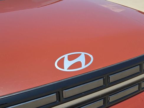 Used 2024 Hyundai Santa Fe Limited FWD image 10