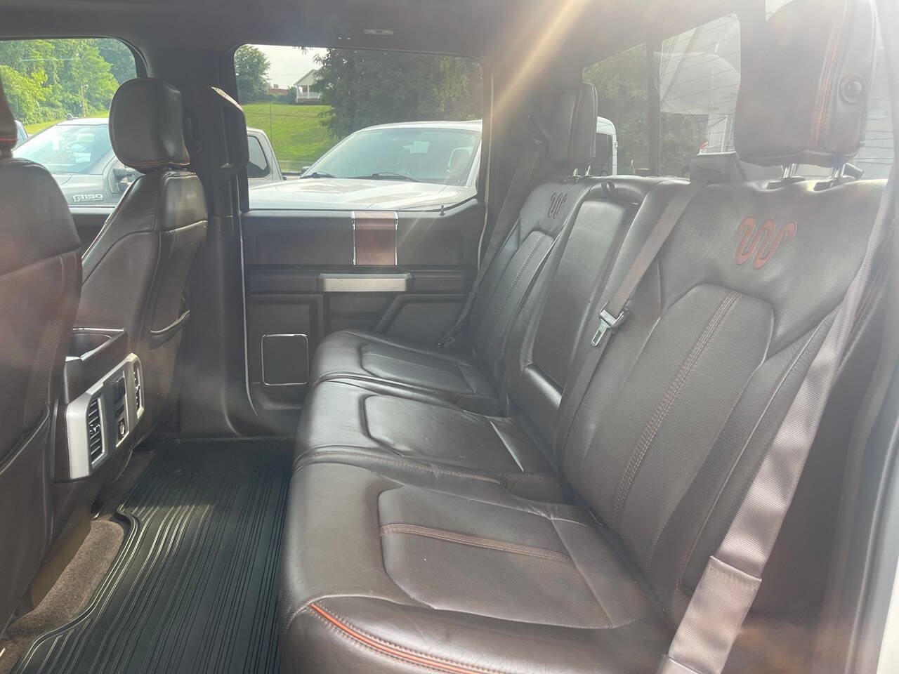 Used 2016 Ford F150 King Ranch w/ Equipment Group 601A Luxury AWD/4WD image 28