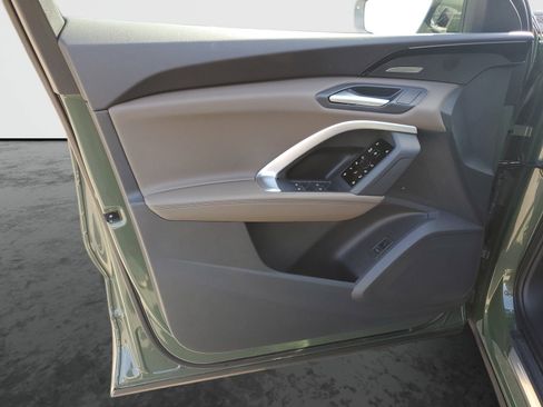 New 2025 Audi Q5 Premium Plus image 21