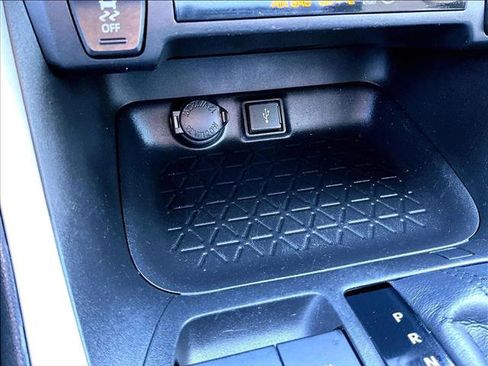 Used 2020 Toyota RAV4 XLE image 26