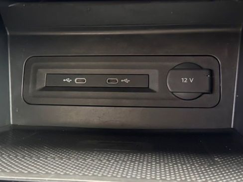 Used 2023 Volkswagen Atlas SE AWD/4WD image 26