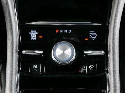 Used 2023 Jeep Grand Cherokee Overland image 17