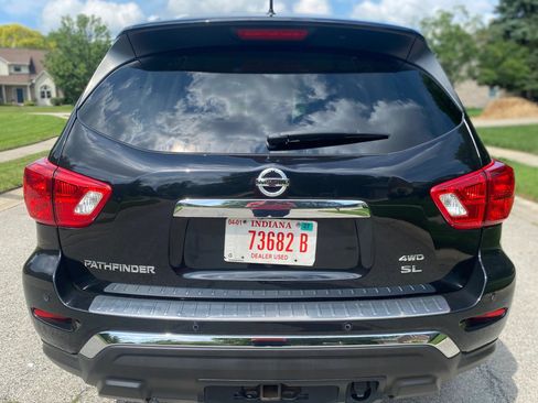 Used 2017 Nissan Pathfinder SL w/ SL Tech Package AWD/4WD image 5