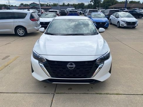 New 2025 Nissan Sentra SV w/ All-Weather Package image 9