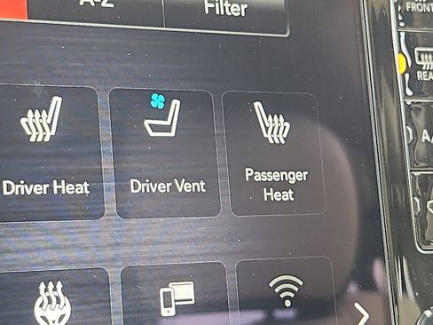 Certified 2021 RAM 1500 Laramie image 31