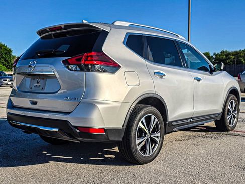 Used 2018 Nissan Rogue SL AWD/4WD image 6