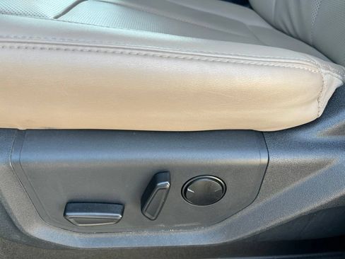 Used 2024 Ford Expedition Max XLT RWD image 10
