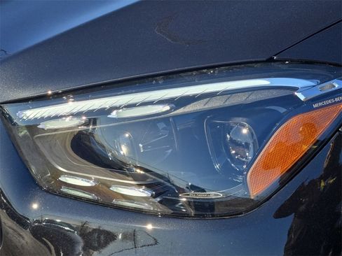 New 2026 Mercedes-Benz GLE 63 AMG S image 7