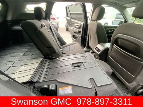 Certified 2023 GMC Terrain SLE w/ Driver Convenience Package AWD/4WD image 32
