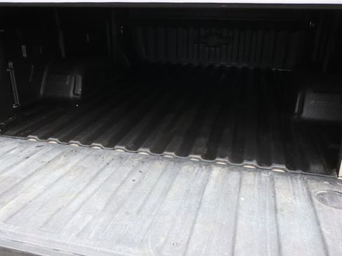 Used 2022 Chevrolet Silverado 1500 LT Trail Boss w/ LT Trail Boss Premium Package image 38