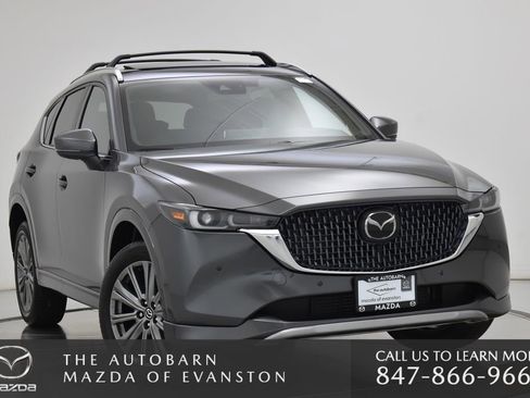 New 2025 MAZDA CX-5 Signature image 1