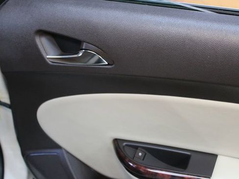 Used 2016 Buick Verano Leather w/ Experience Buick Package FWD image 13