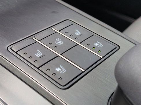 Used 2025 Lexus UX 300h FWD image 23