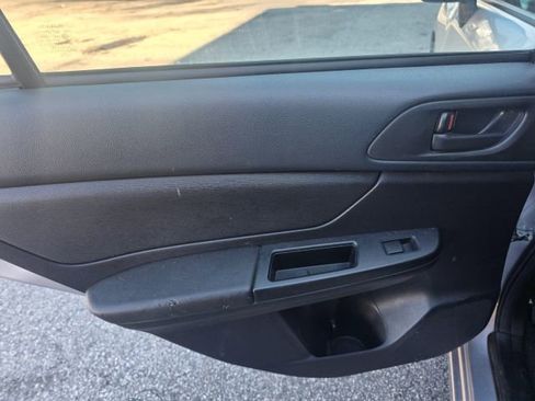 Used 2012 Subaru Impreza 2.0i image 17