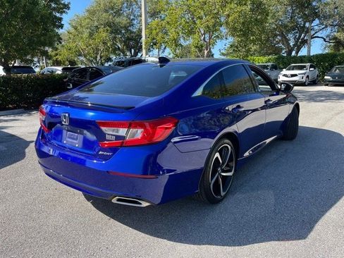 Used 2022 Honda Accord Sport image 4